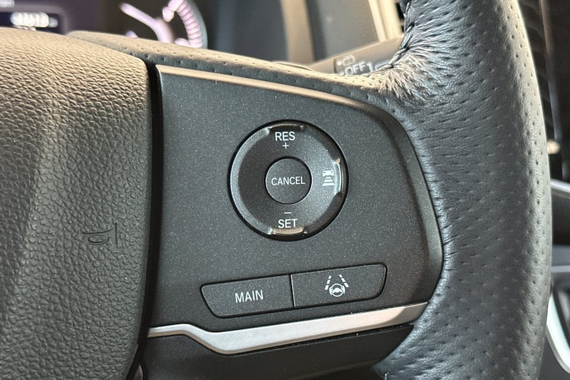 Honda Passport Vehicle Full-screen Gallery Image 37