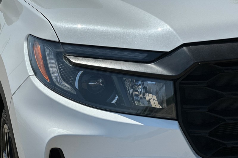Honda Passport Vehicle Full-screen Gallery Image 45