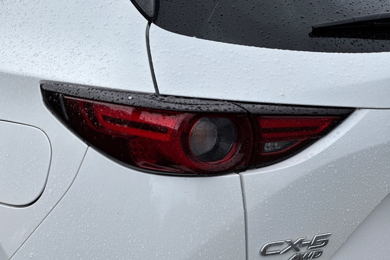 Mazda CX-5 Vehicle Full-screen Gallery Image 50