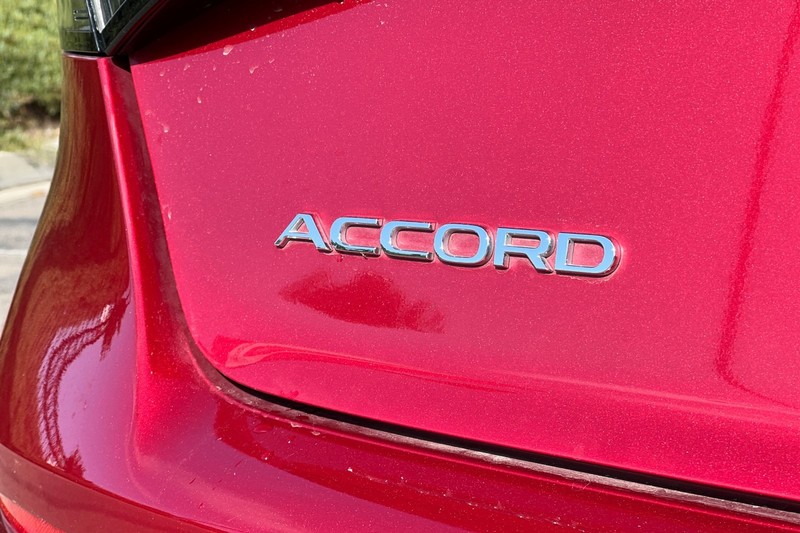 Honda Accord Hybrid Vehicle Full-screen Gallery Image 47