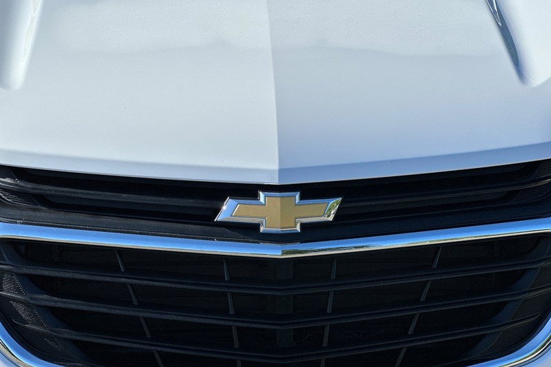 Chevrolet Equinox Vehicle Full-screen Gallery Image 45