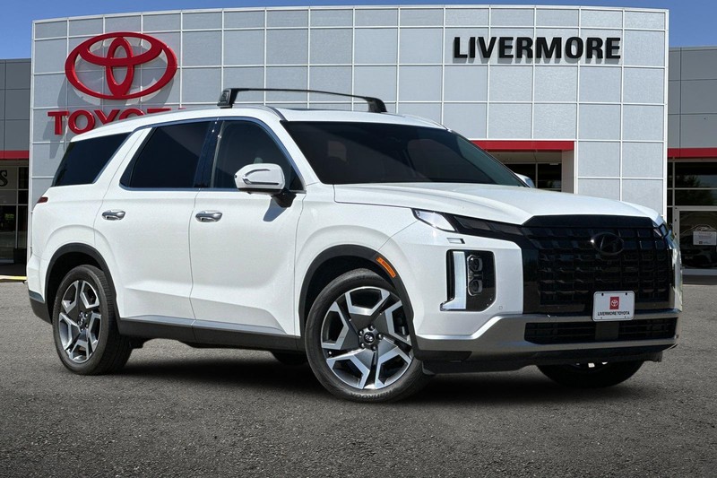 Hyundai Palisade Vehicle Full-screen Gallery Image 02