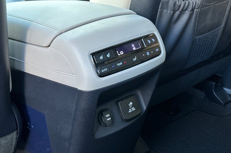 Hyundai Palisade Vehicle Full-screen Gallery Image 44