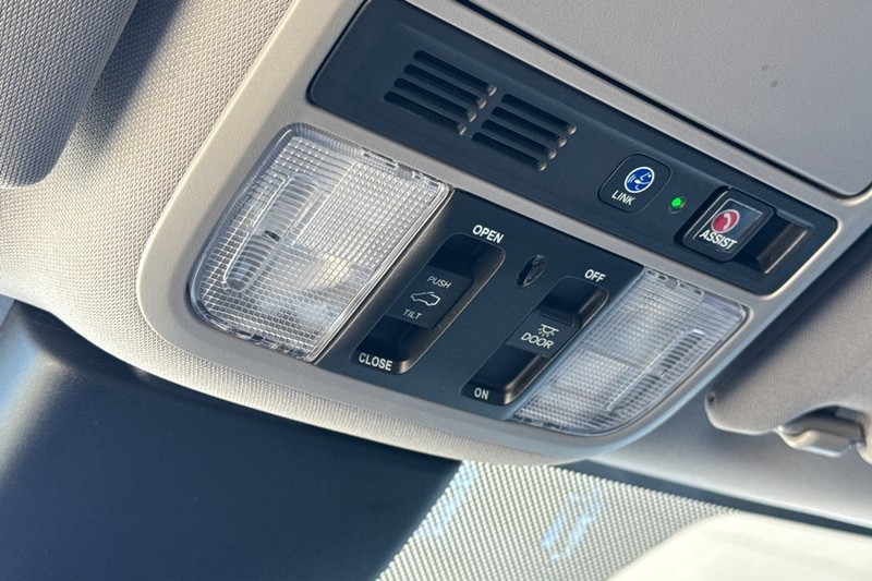 Honda Odyssey Vehicle Full-screen Gallery Image 25