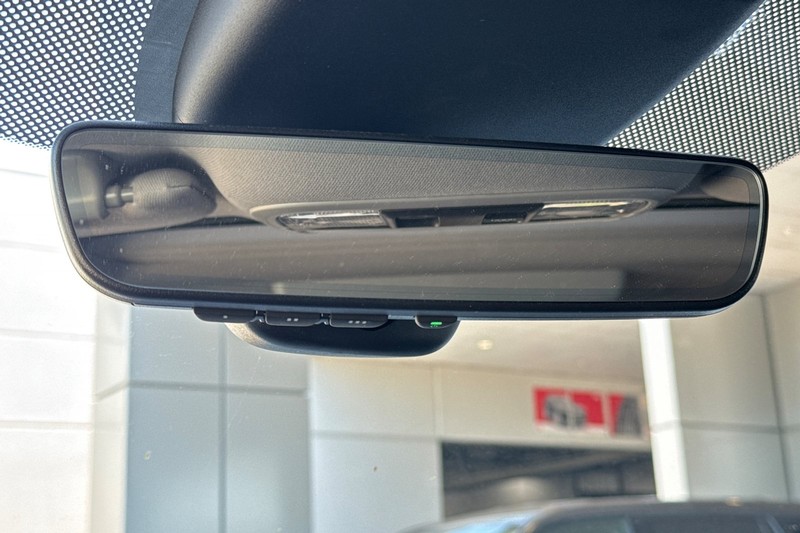 Honda Odyssey Vehicle Full-screen Gallery Image 26