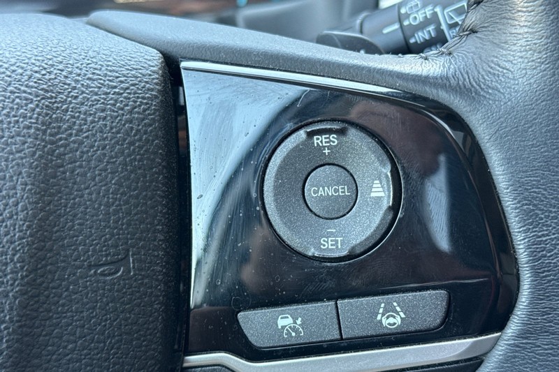 Honda Odyssey Vehicle Full-screen Gallery Image 39