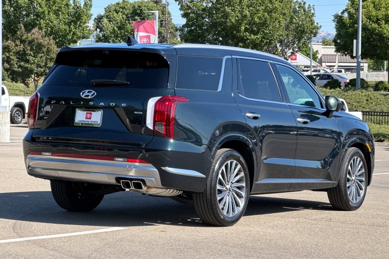 Hyundai Palisade Vehicle Full-screen Gallery Image 04