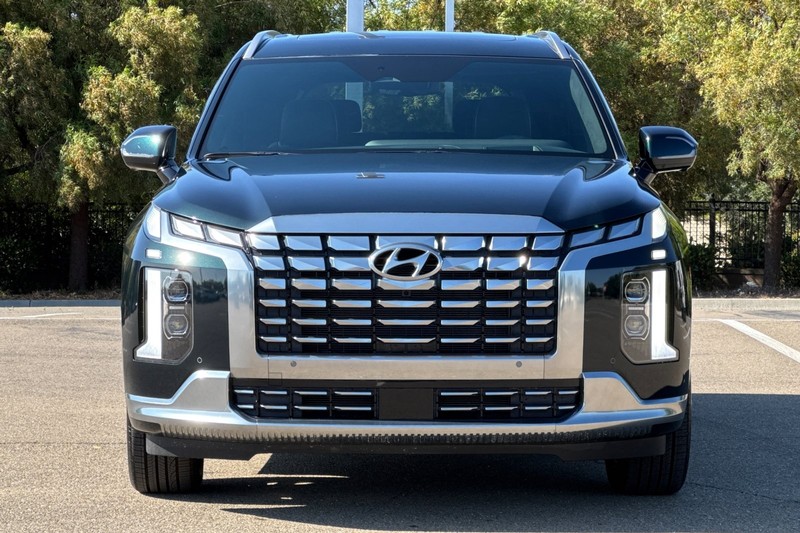 Hyundai Palisade Vehicle Full-screen Gallery Image 09