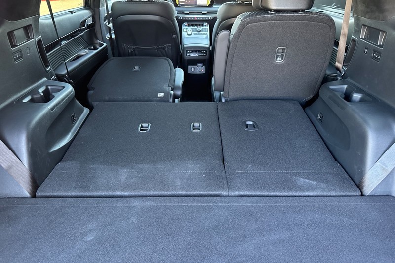 Hyundai Palisade Vehicle Full-screen Gallery Image 17