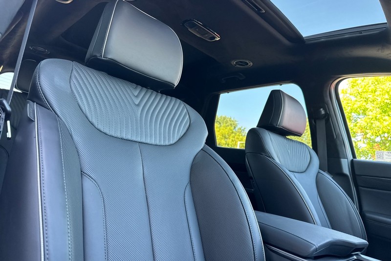 Hyundai Palisade Vehicle Full-screen Gallery Image 21