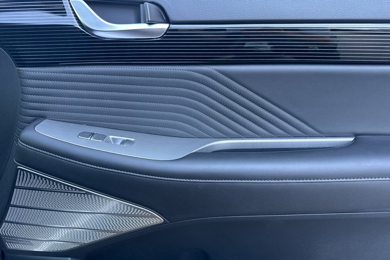 Hyundai Palisade Vehicle Full-screen Gallery Image 22