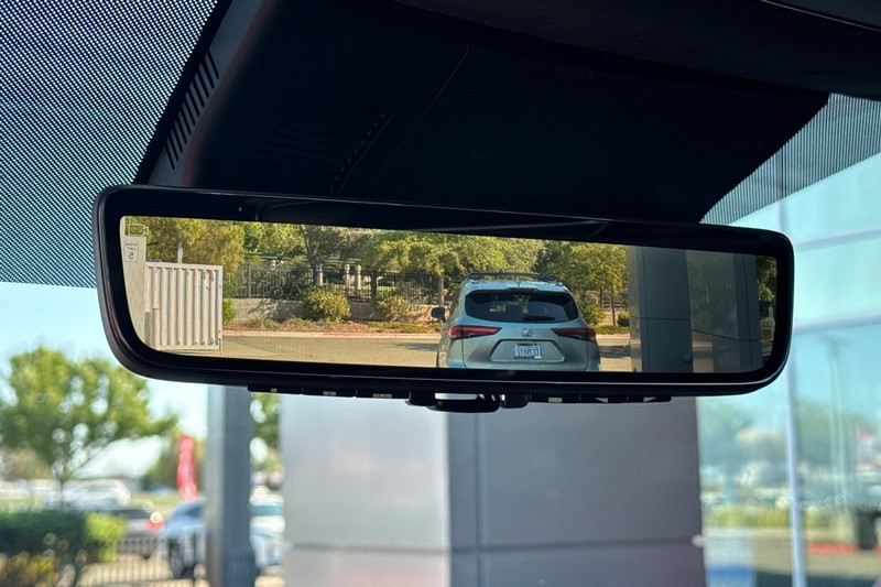 Hyundai Palisade Vehicle Full-screen Gallery Image 26