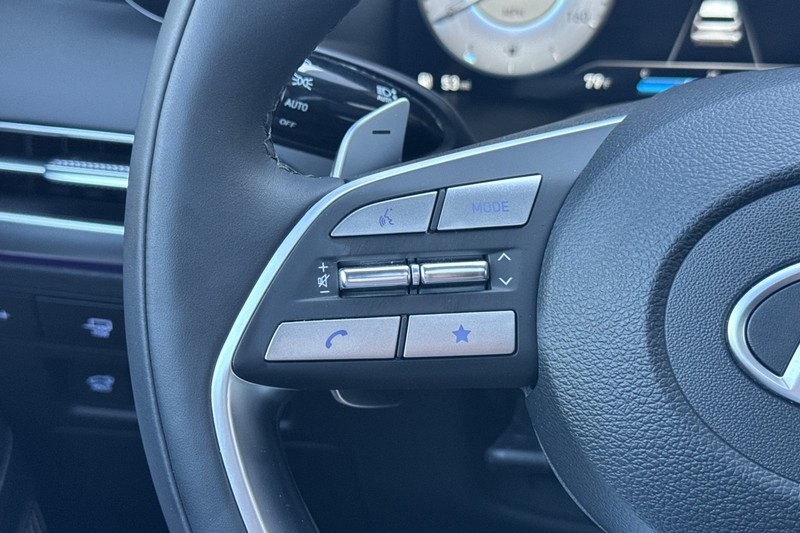 Hyundai Palisade Vehicle Full-screen Gallery Image 38