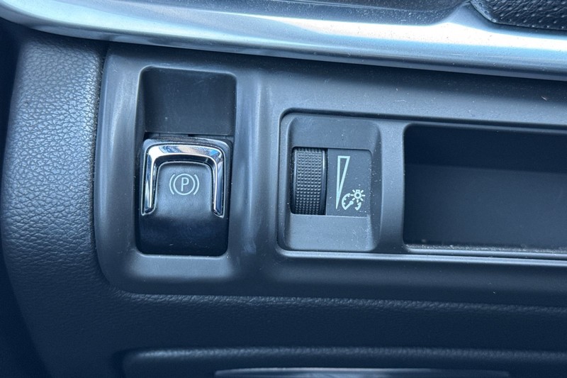 Cadillac XTS Vehicle Full-screen Gallery Image 41