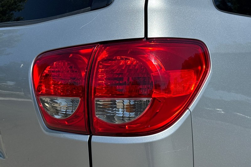Toyota Sequoia Vehicle Full-screen Gallery Image 50