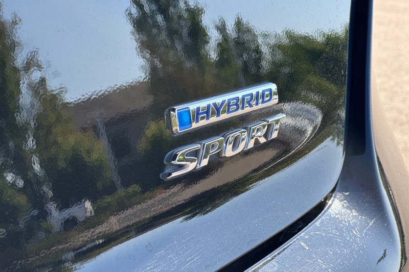 Honda Accord Hybrid Vehicle Full-screen Gallery Image 49