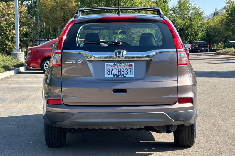 Honda CR-V Vehicle Full-screen Gallery Image 05