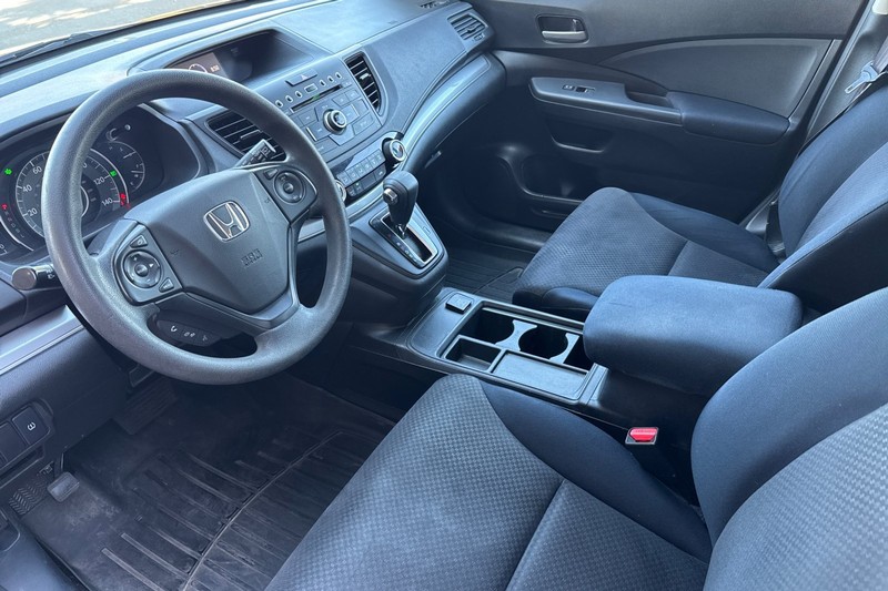 Honda CR-V Vehicle Full-screen Gallery Image 10