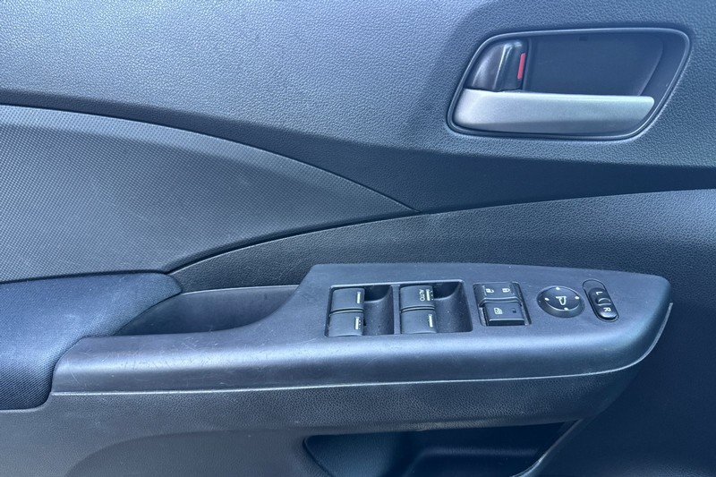 Honda CR-V Vehicle Full-screen Gallery Image 11
