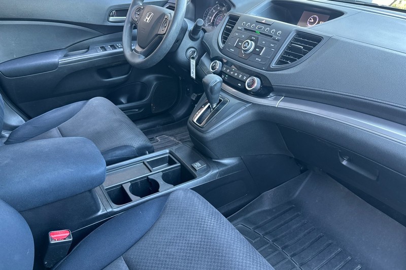 Honda CR-V Vehicle Full-screen Gallery Image 19