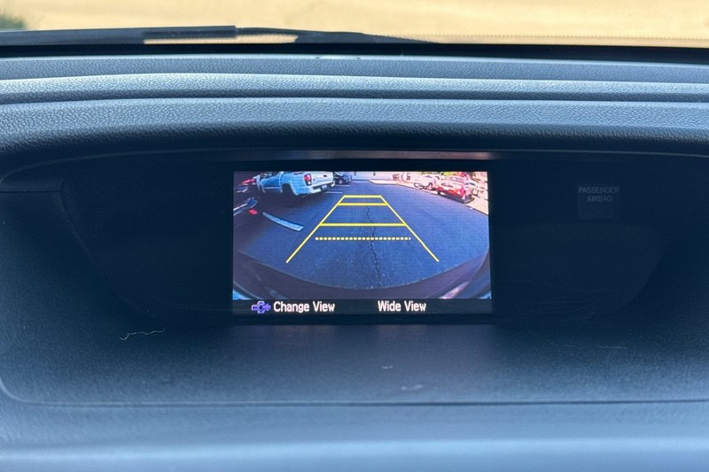Honda CR-V Vehicle Full-screen Gallery Image 27