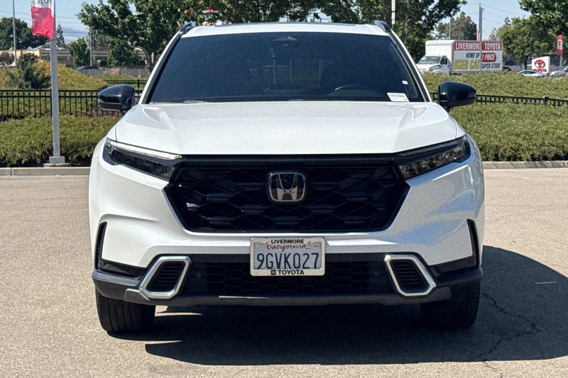 Honda CR-V Hybrid Vehicle Full-screen Gallery Image 09