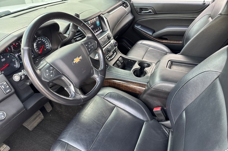 Chevrolet Tahoe Vehicle Full-screen Gallery Image 10