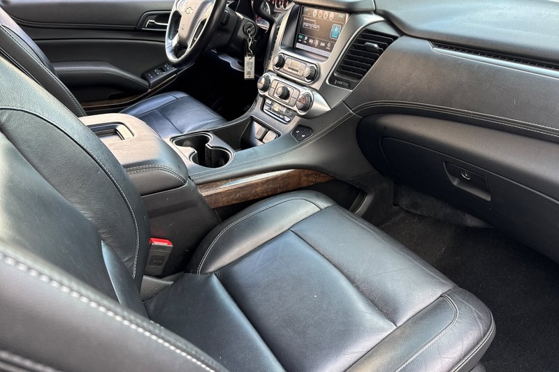 Chevrolet Tahoe Vehicle Full-screen Gallery Image 20