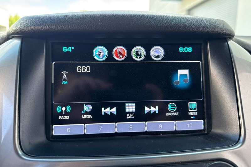 Chevrolet Tahoe Vehicle Full-screen Gallery Image 27