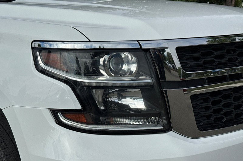 Chevrolet Tahoe Vehicle Full-screen Gallery Image 46