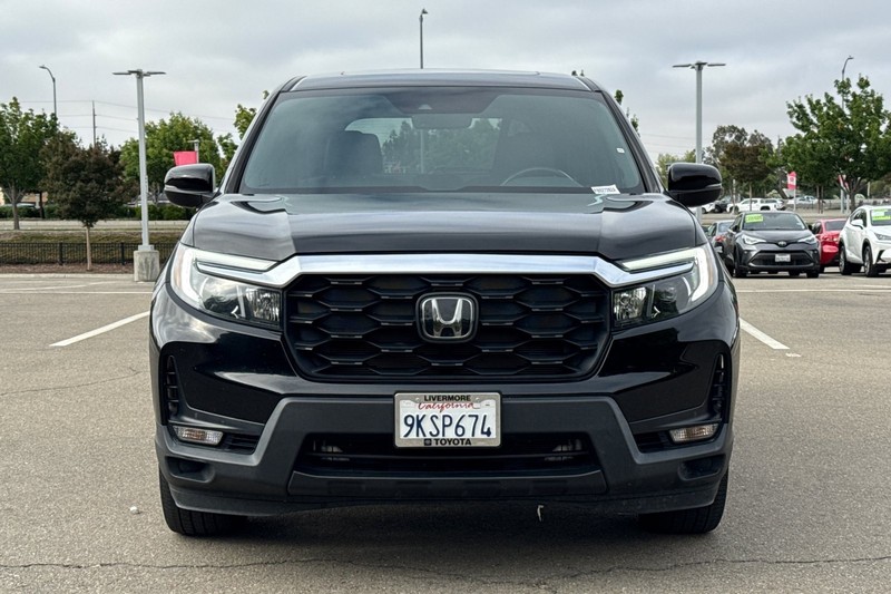 Honda Passport Vehicle Full-screen Gallery Image 09