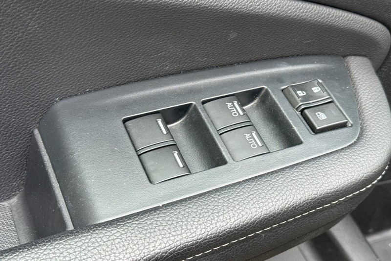 Honda Passport Vehicle Full-screen Gallery Image 12