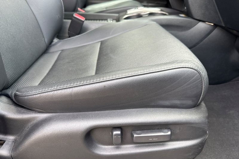 Honda Passport Vehicle Full-screen Gallery Image 23
