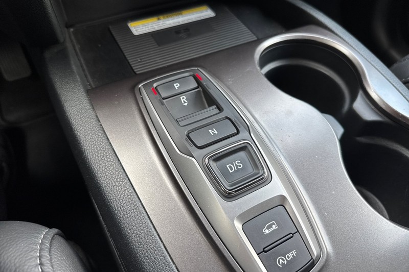 Honda Passport Vehicle Full-screen Gallery Image 33