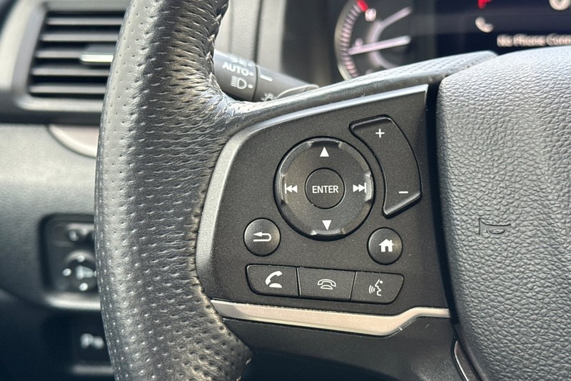 Honda Passport Vehicle Full-screen Gallery Image 36