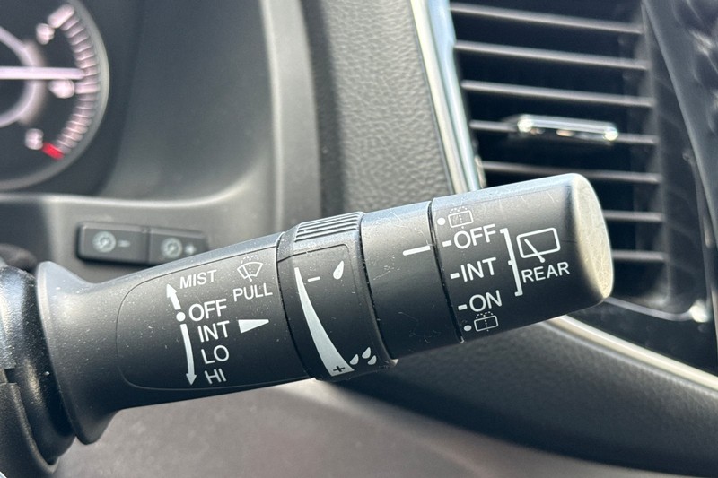 Honda Passport Vehicle Full-screen Gallery Image 39