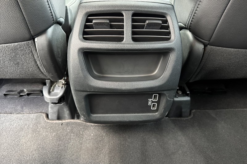 Honda Passport Vehicle Full-screen Gallery Image 43