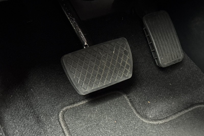 Honda Passport Vehicle Full-screen Gallery Image 44