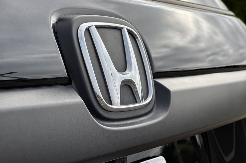 Honda Passport Vehicle Full-screen Gallery Image 49