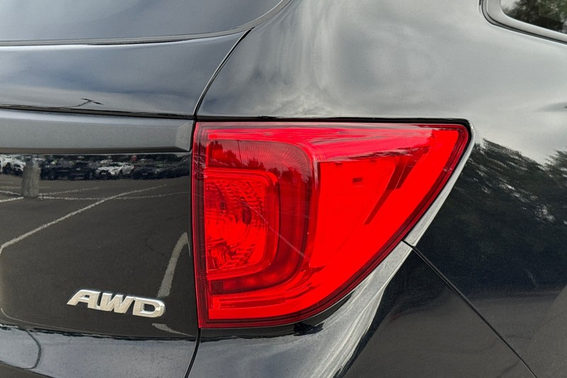 Honda Passport Vehicle Full-screen Gallery Image 50