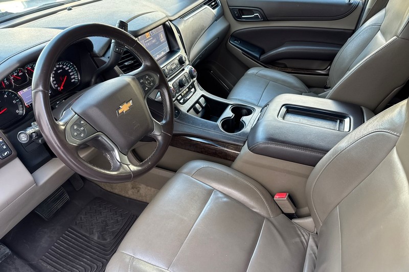 Chevrolet Tahoe Vehicle Full-screen Gallery Image 10