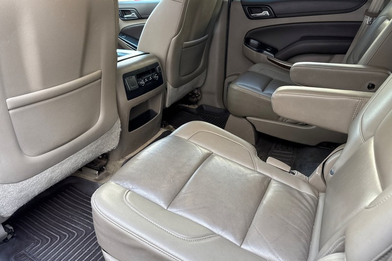 Chevrolet Tahoe Vehicle Full-screen Gallery Image 14