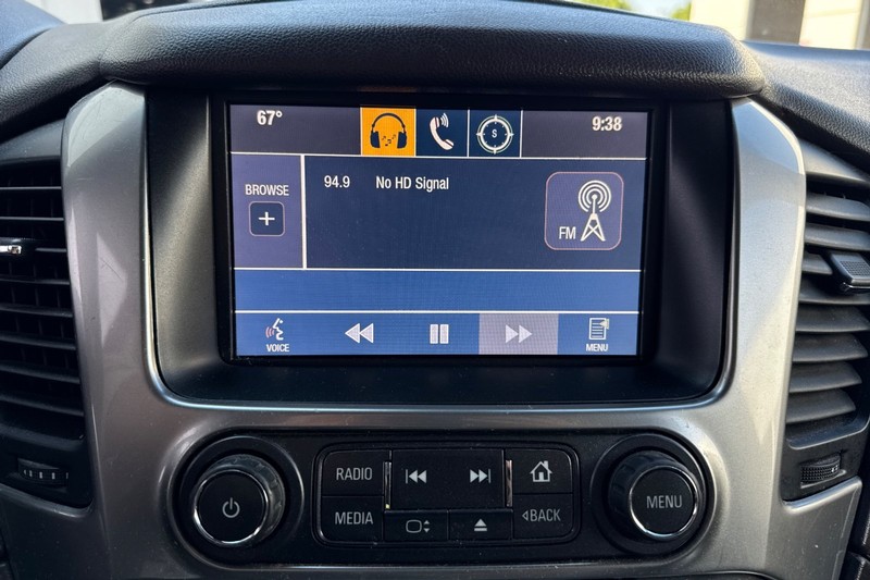 Chevrolet Tahoe Vehicle Full-screen Gallery Image 27