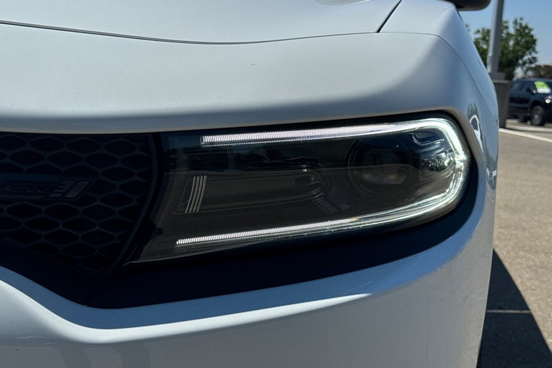 Dodge Charger Vehicle Full-screen Gallery Image 49