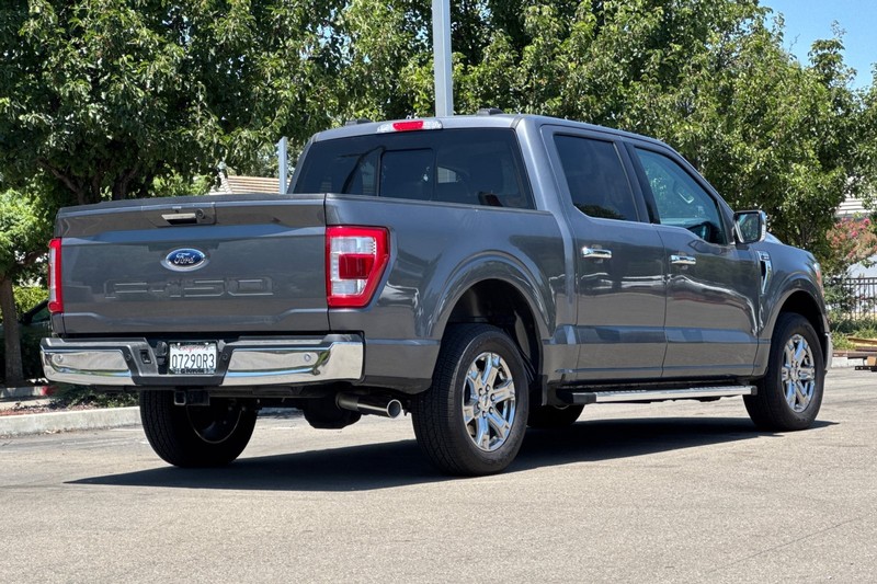 Ford F-150 Vehicle Full-screen Gallery Image 04