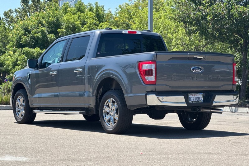 Ford F-150 Vehicle Full-screen Gallery Image 06