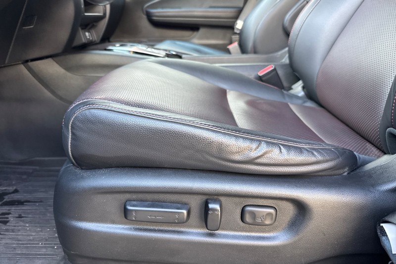 Honda Ridgeline Vehicle Full-screen Gallery Image 13