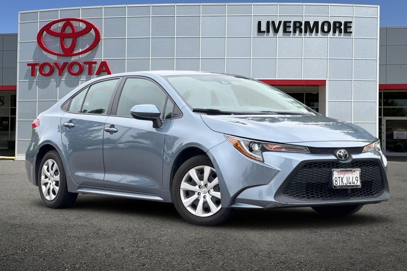 Toyota Corolla Vehicle Full-screen Gallery Image 02
