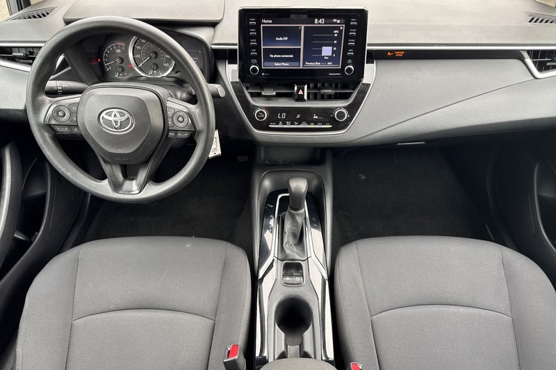 Toyota Corolla Vehicle Full-screen Gallery Image 15