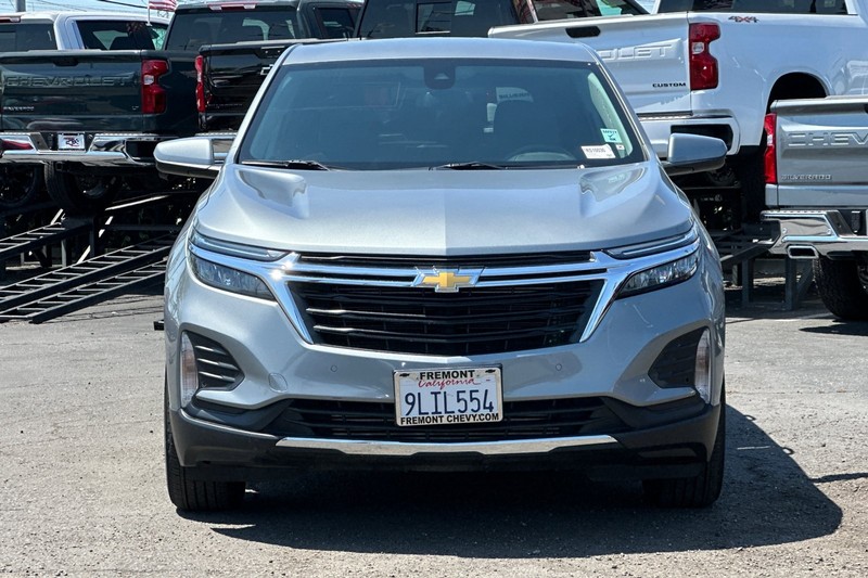 Chevrolet Equinox Vehicle Full-screen Gallery Image 09